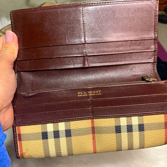 Burberry long wallet - Picture 5 of 6